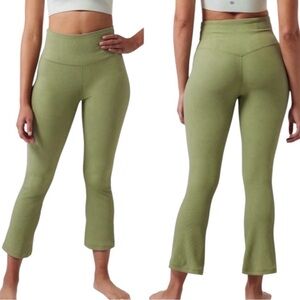 Athleta Elation Rib Crop Flare Size XL